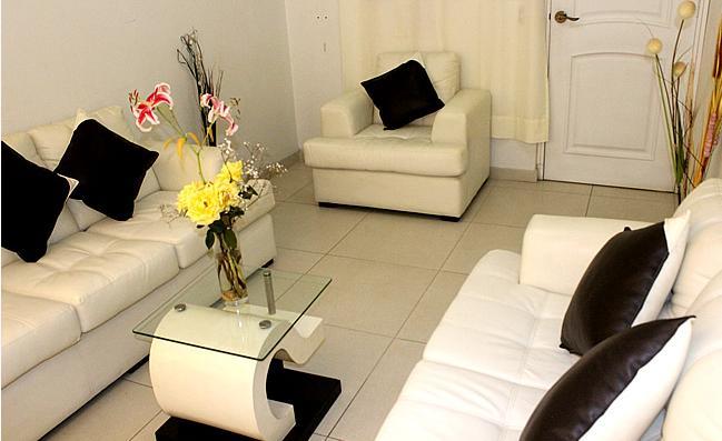 Hostal Universal Huaraz Экстерьер фото
